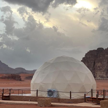 Rum Crystal Luxury Camp Wadi Rum Bagian luar foto