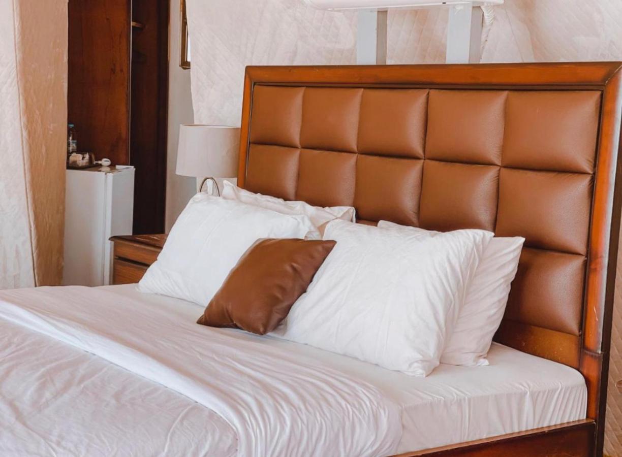 Rum Crystal Luxury Camp Wadi Rum Bagian luar foto